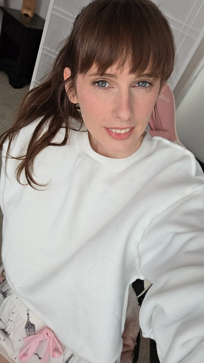 Lex Vive🧡foxy_gamer🧡 tweet media