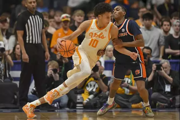 Nate Ament scores 27 as No. 25 Tennessee rallies to beat Auburn at the SEC Tournament:

secrant.com/auburn-sports/…