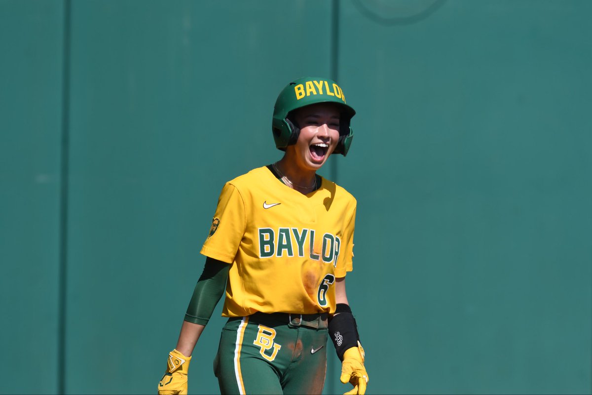 Cut4Photography's tweet photo. 🐻   🥎   🔥 

#D1Softball #NCAASoftball #Big12Softball #BaylorSoftball #BaylorAthletics #SicEmBears https://t.co/v3R95qnCmj