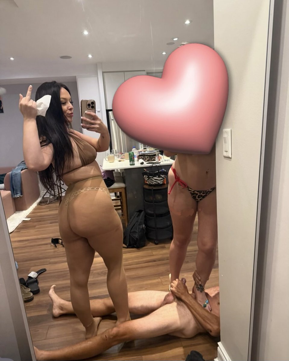 Veronica Smallss ♡ Miss Vee tweet media