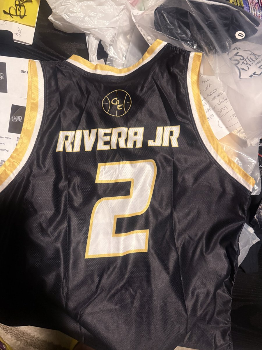 Ricardo Rivera Sr. tweet media