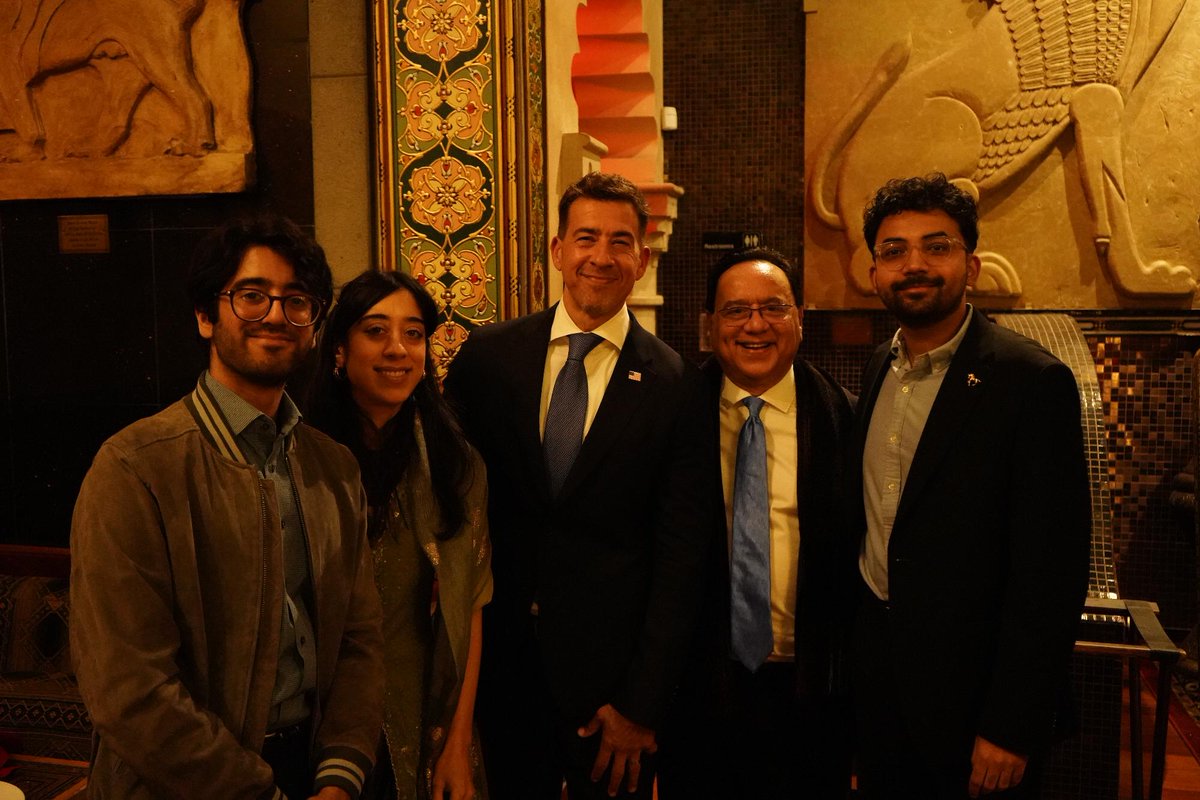 Secretary Alexi Giannoulias tweet media