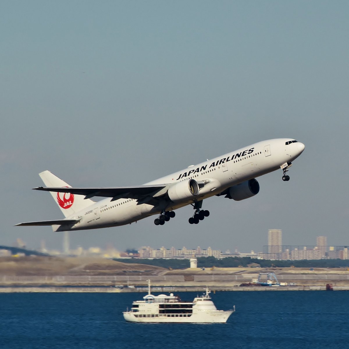 大切なお知らせ】 当セレモニーは、機材変更のため中止させていただく