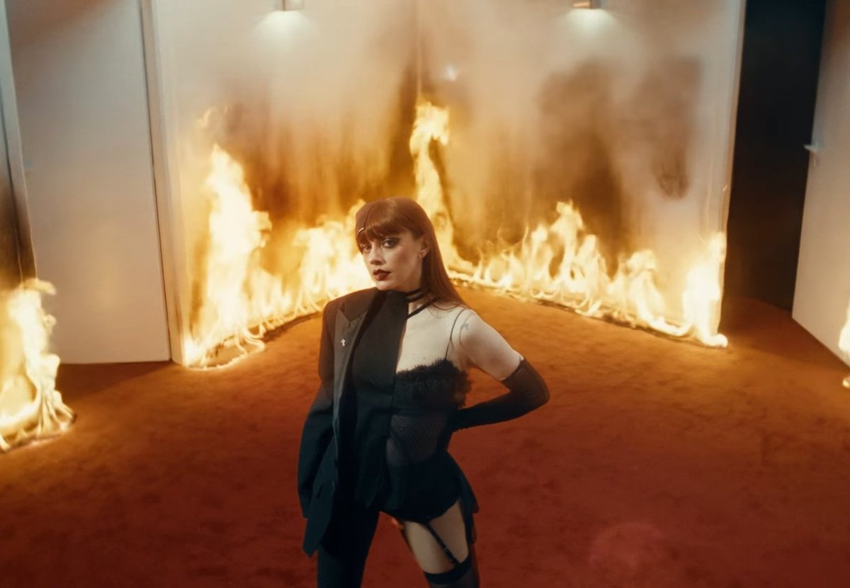 e comunque s'è incazzata