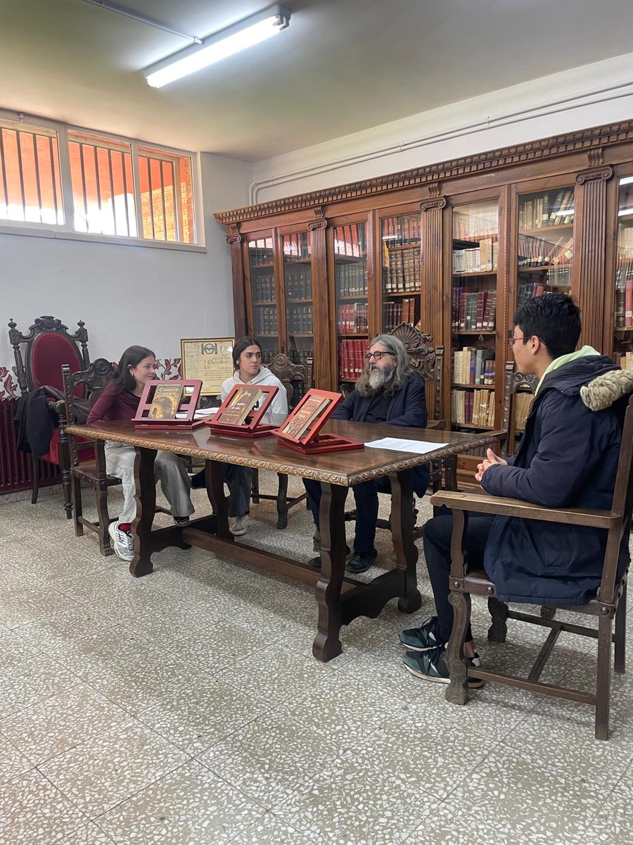 mirobrigaaldia's tweet photo. Luis García Jambrina protagonizó el taller del club de lectura Misiofray
👇
https://t.co/zAfh8YXGDP https://t.co/Gl1tbaHEc5