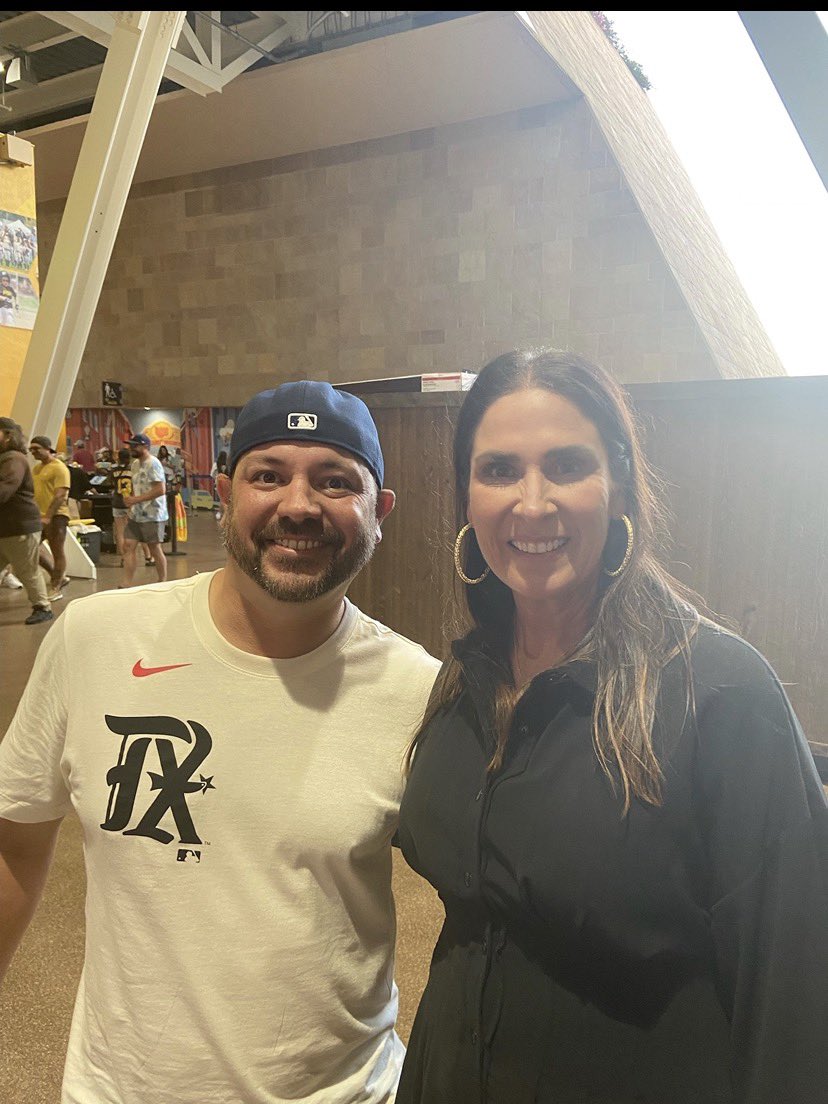 stephbledsoe's tweet photo. Sad we won’t have @EmilyJonesMcCoy on our TV this spring but so thankful for the kindness over the years! https://t.co/SxYIg7mNIl