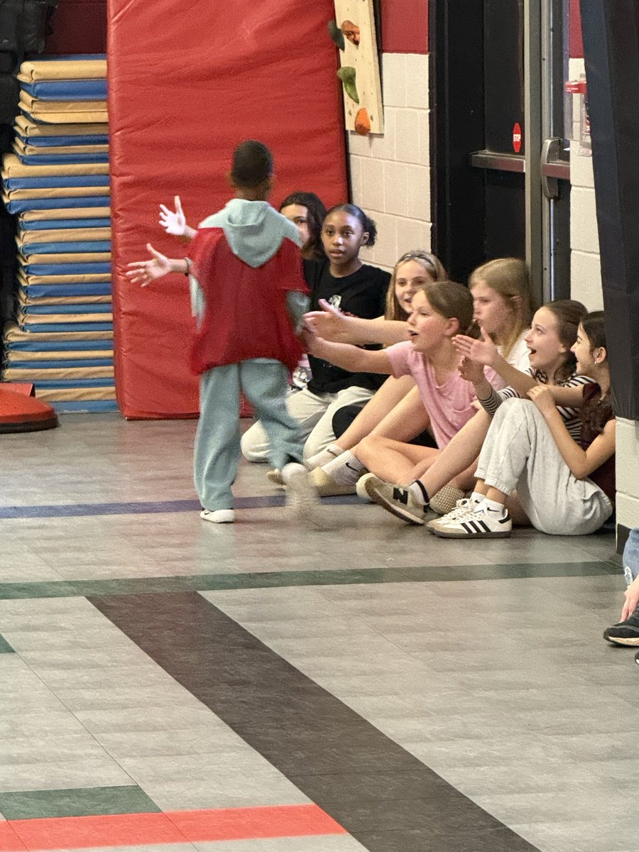 Still Elementary tweet media