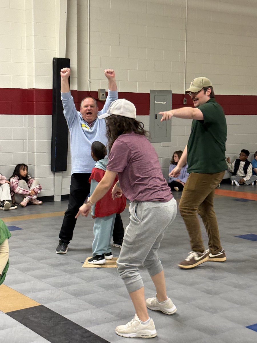 Still Elementary tweet media