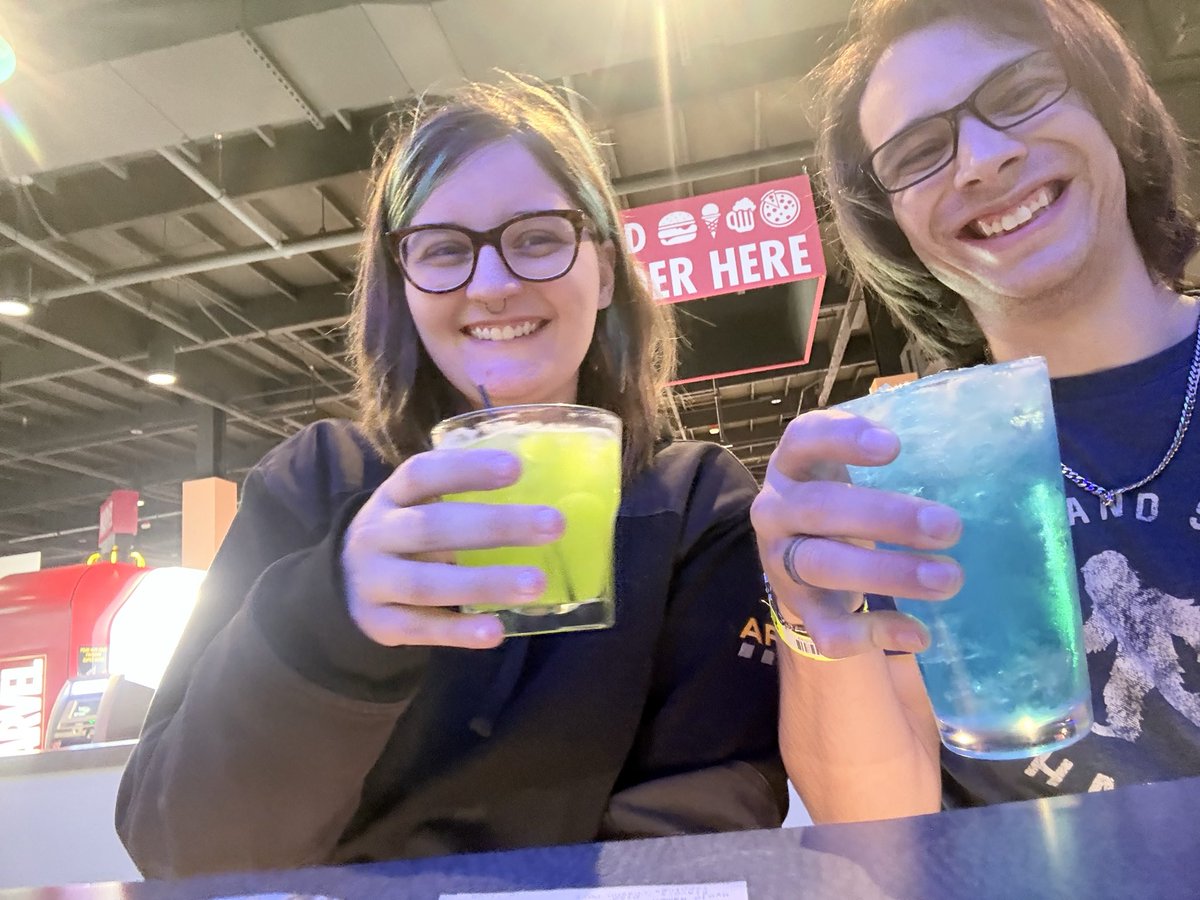 Obey DemizE Entertainment ™️ tweet media