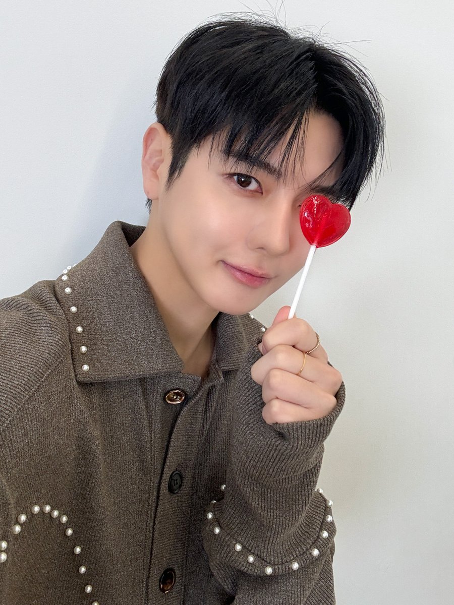 렌 (REN) tweet media