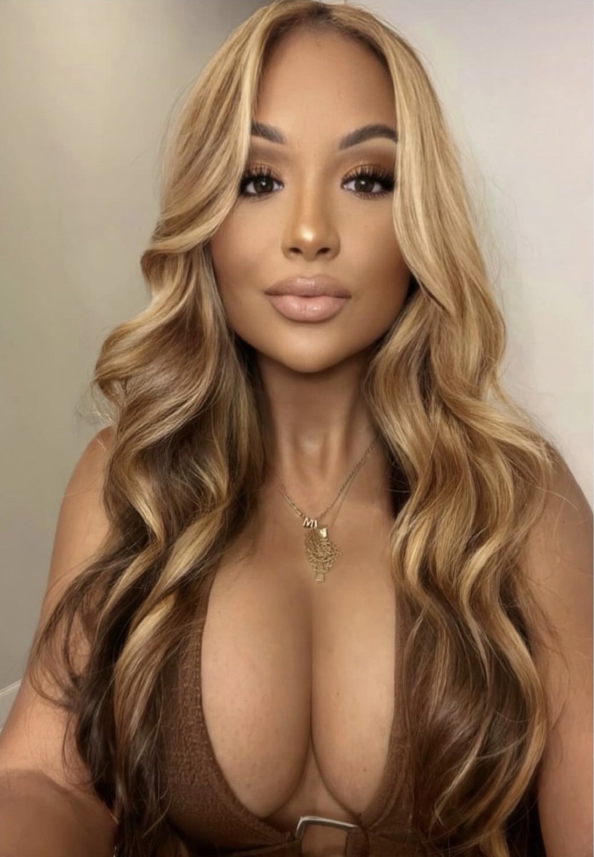 mikala tweet media