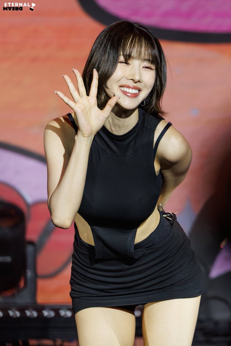 250528 HQ UAU Showcase 

Comeback when 🥺

#유아유 #유현 #Yoohyeon