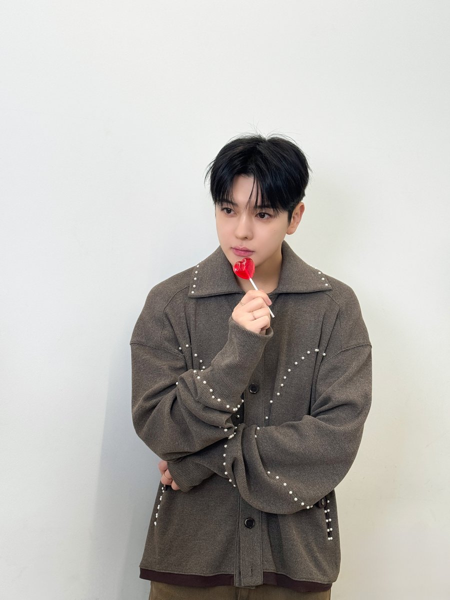 렌 (REN) tweet media