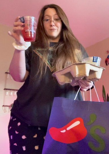 ♛ Mѕ. Tσαѕту 👣 🌻 tweet media