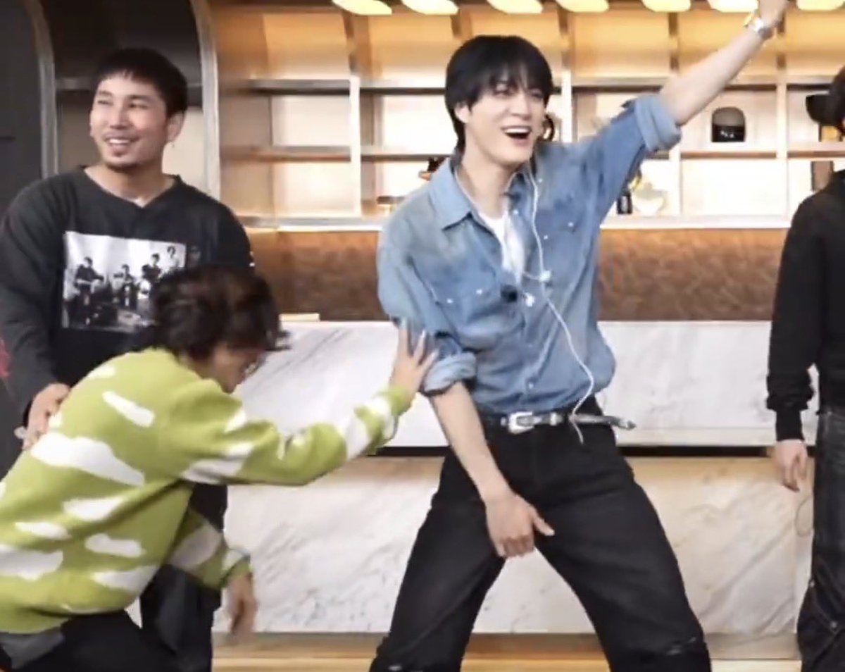 Penelope 🍐 tweet media