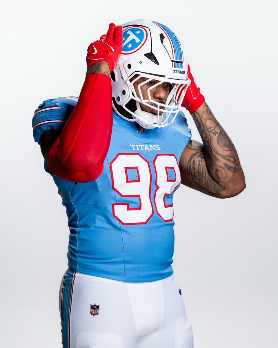 TURRON DAVENPORT tweet media