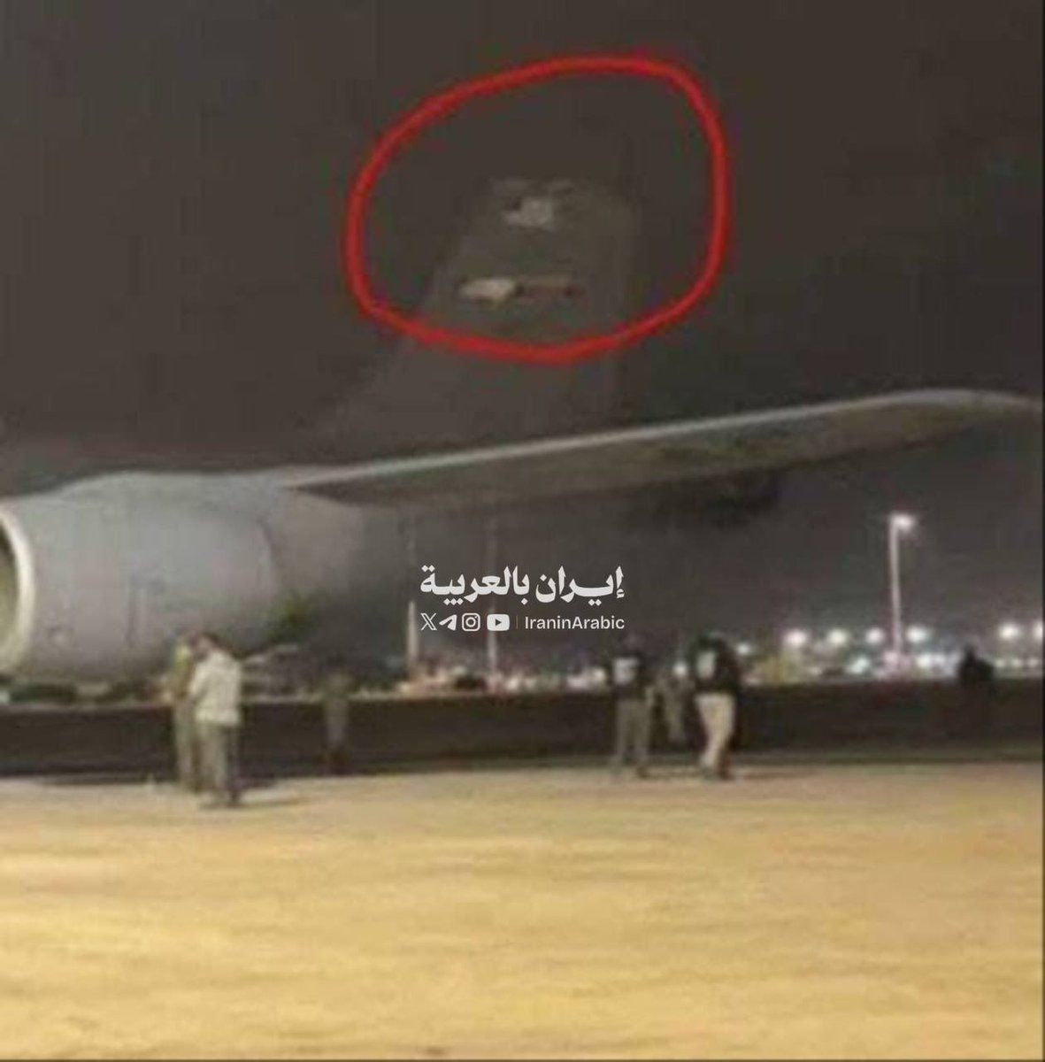 RyanRozbiani's tweet image. JUST IN 🇺🇸🇮🇷: Documentation of a KC135 aircraft that returned to land at Ben Gurion Airport with a partially missing tail via Israeli Media