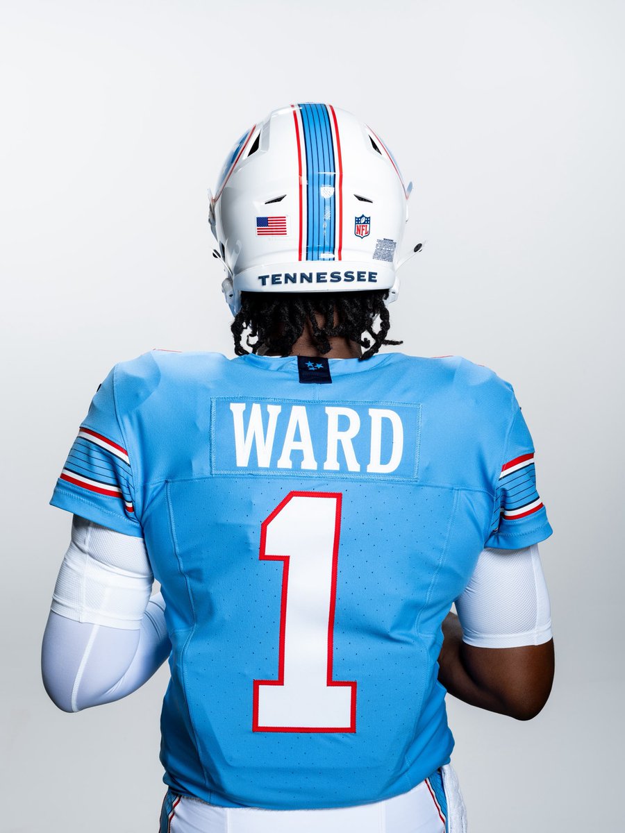 Bussin' With The Boys tweet media