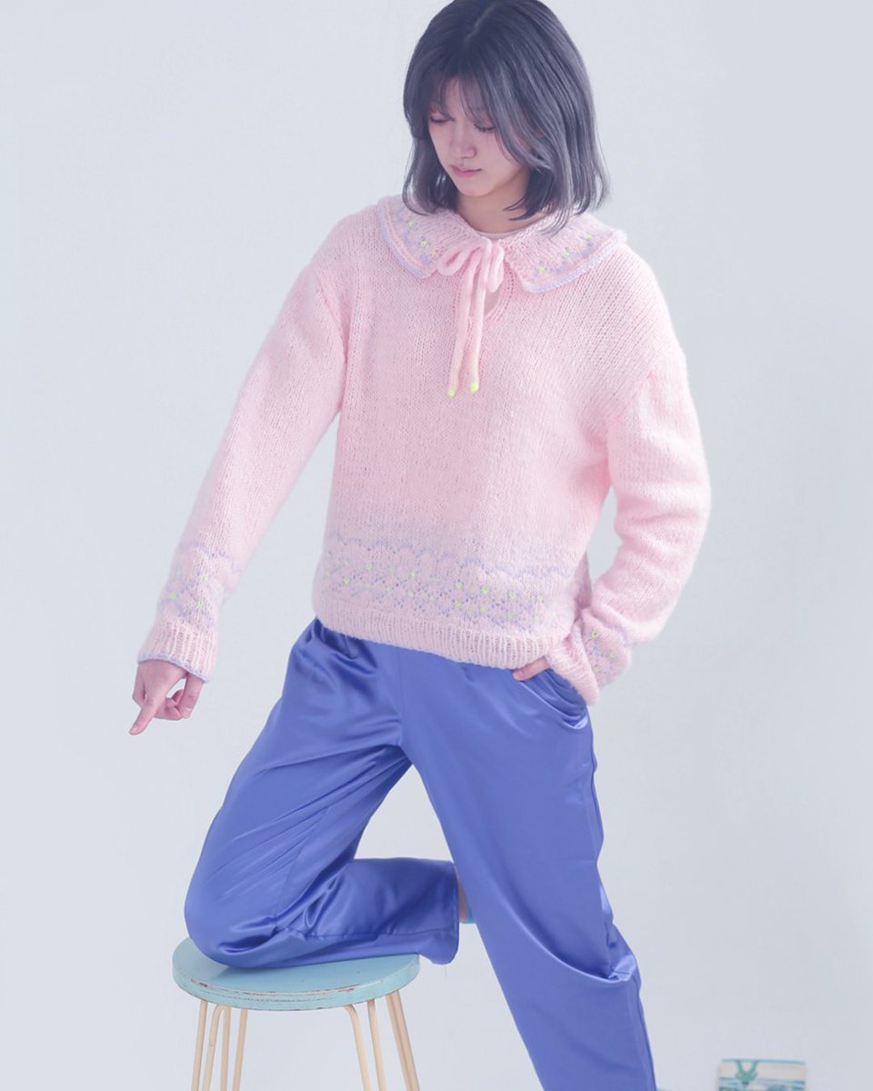 chocoshoe's tweet photo. chocoshoeオリジナル毛糸のmichelleで編む
ポラリスセーター＆カラーの編みものキットも
3月末で販売終了🌟

池上舞ちゃん
@pascal_ikgm
デザインの
こちらのキットは襟とセーター
それぞれ単品でもお求めいただけます。

11:00-18:00🍫👡
ランチタイム休憩は
13:30-14:30
https://t.co/DC6KguaXl8 https://t.co/v2gQHXvw1i