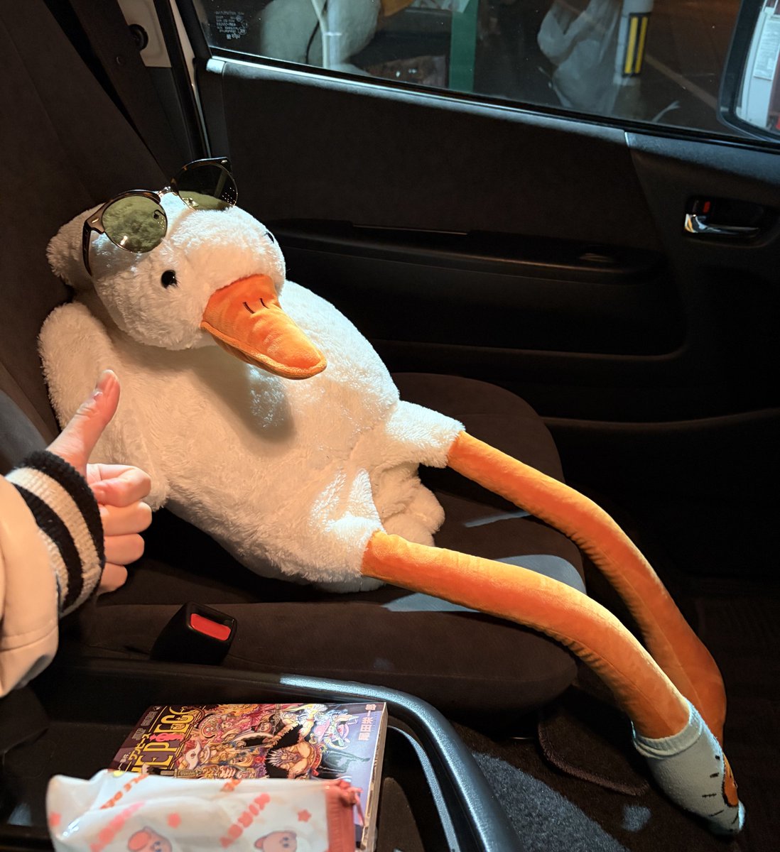 東京までクソ遠いけど助手席こいつだからイージーすぎる