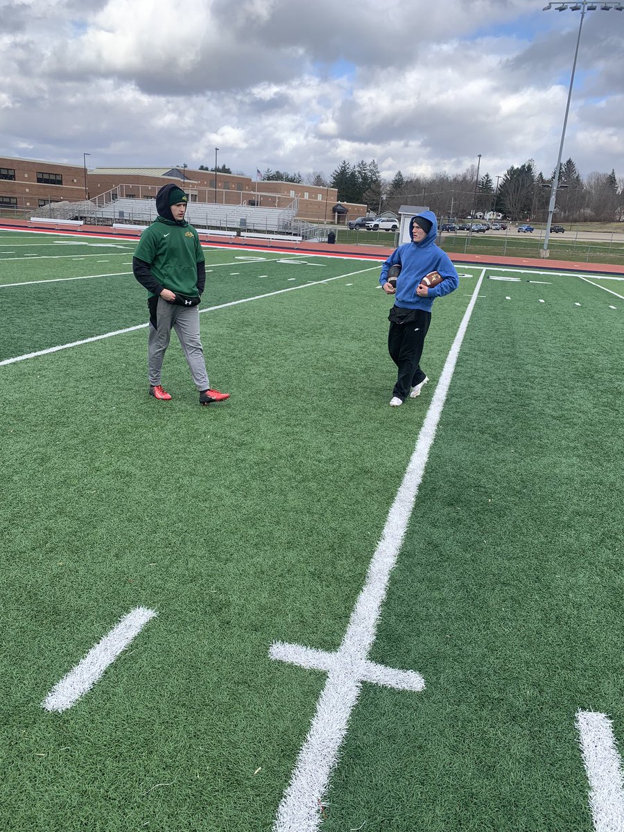 coach_kinder's tweet photo. 1% https://t.co/USuGgGxFcj