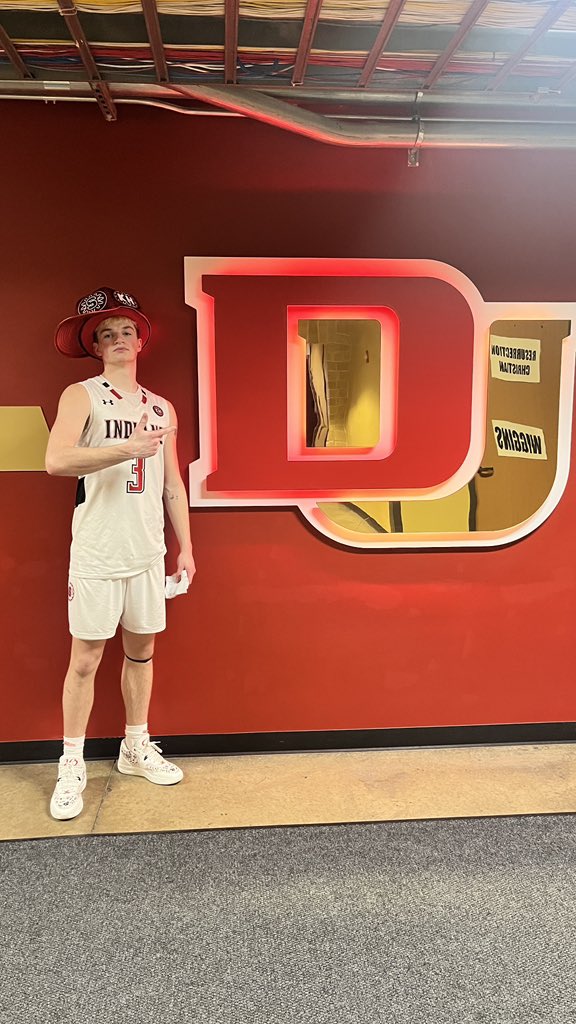 BurgHoops's tweet photo. Today’s Elite Eight Culture Cap goes to @nick_glatfelter with 19 points and 16 rebounds in a win against Wiggins. On to the Final Four.
Different Here. #CultureCap https://t.co/KEL1BxTUBa