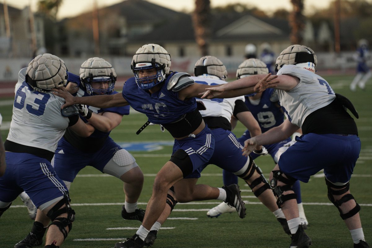 TAMUK Javelina Football tweet media