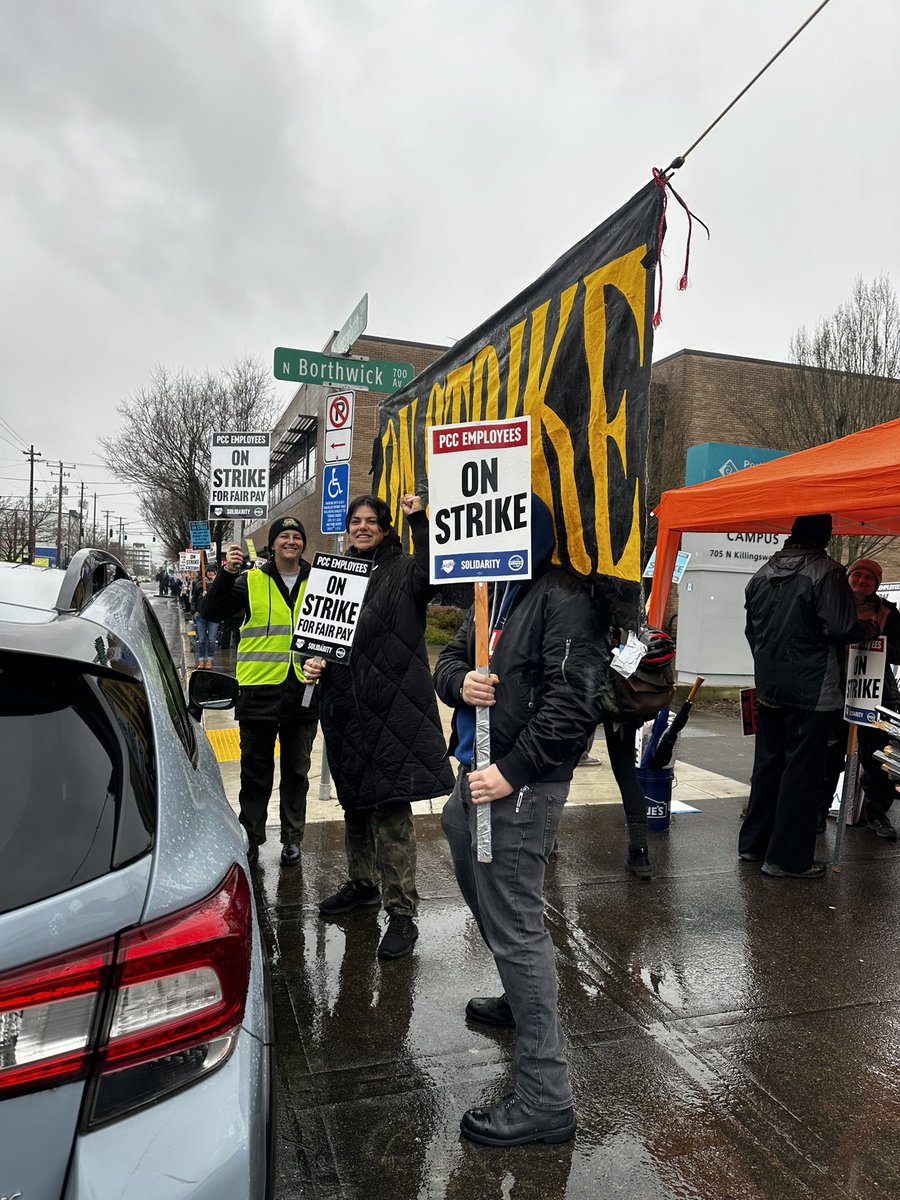 free palestine🇵🇸 tweet media