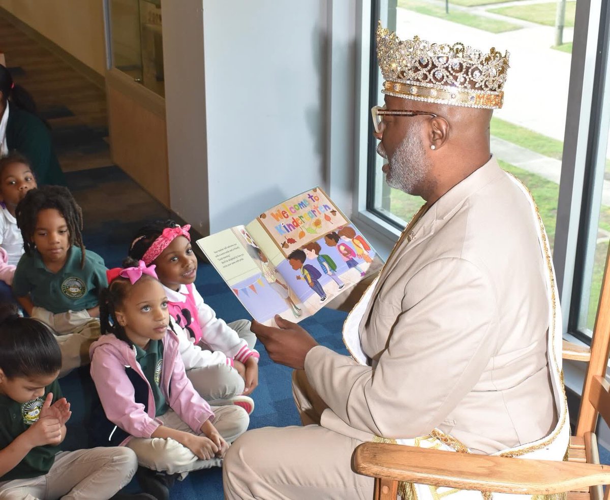 Dr. Maurice Sholas tweet media