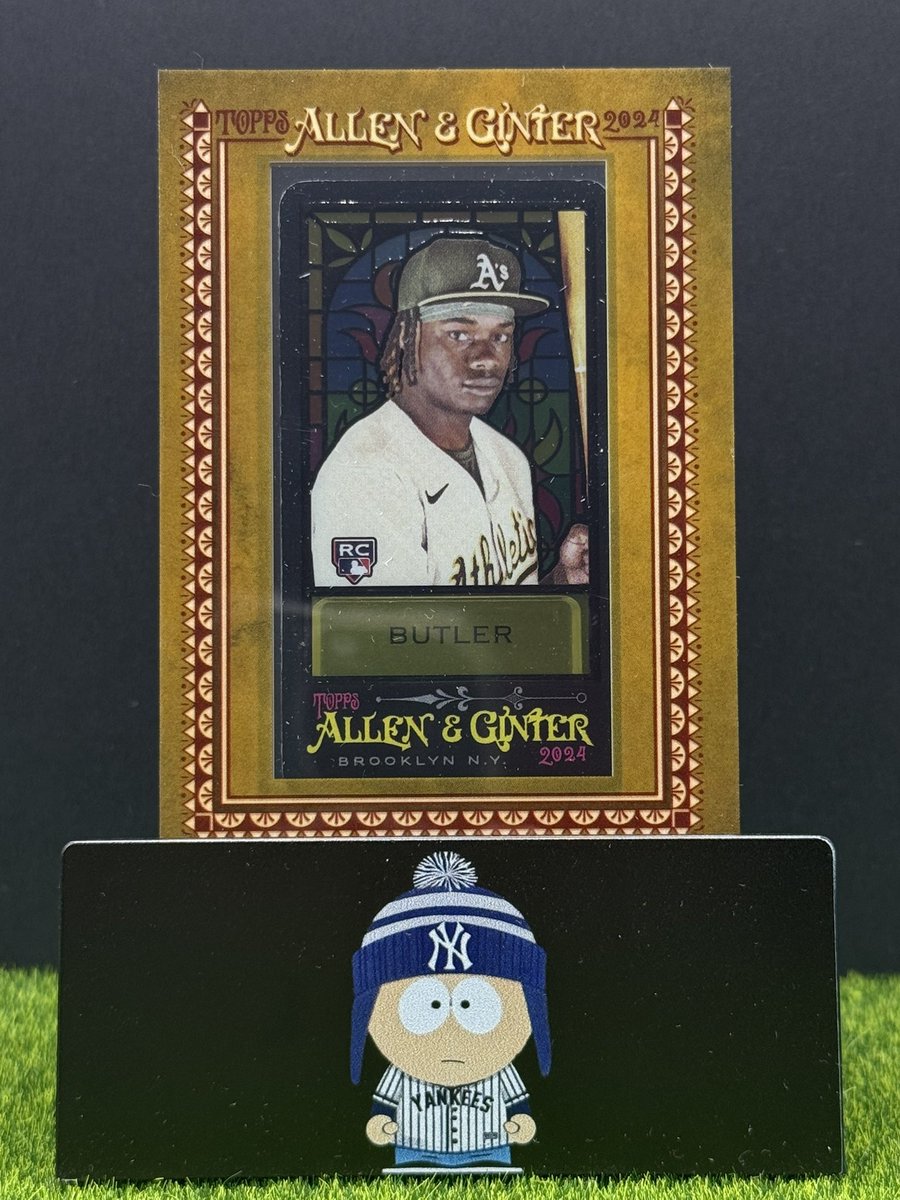 RobsRips's tweet image. all prices shipped🫡

jac /150 $35 

lombard /75 sealed $100 obo

burns /350 $15 

butler stained glass mini SSP (comes with a chrome A&amp;amp;G RC and a topps chrome refractor RC) $50