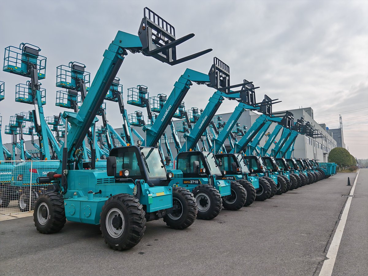 CKhenryzhang's tweet photo. Brand New Sunward Telescopic Handler

Welcome your inquiry😁

#telehandler #Sunward #constructionequipment #machineryexport #Sunwardequipment https://t.co/YdtkkYDNyr