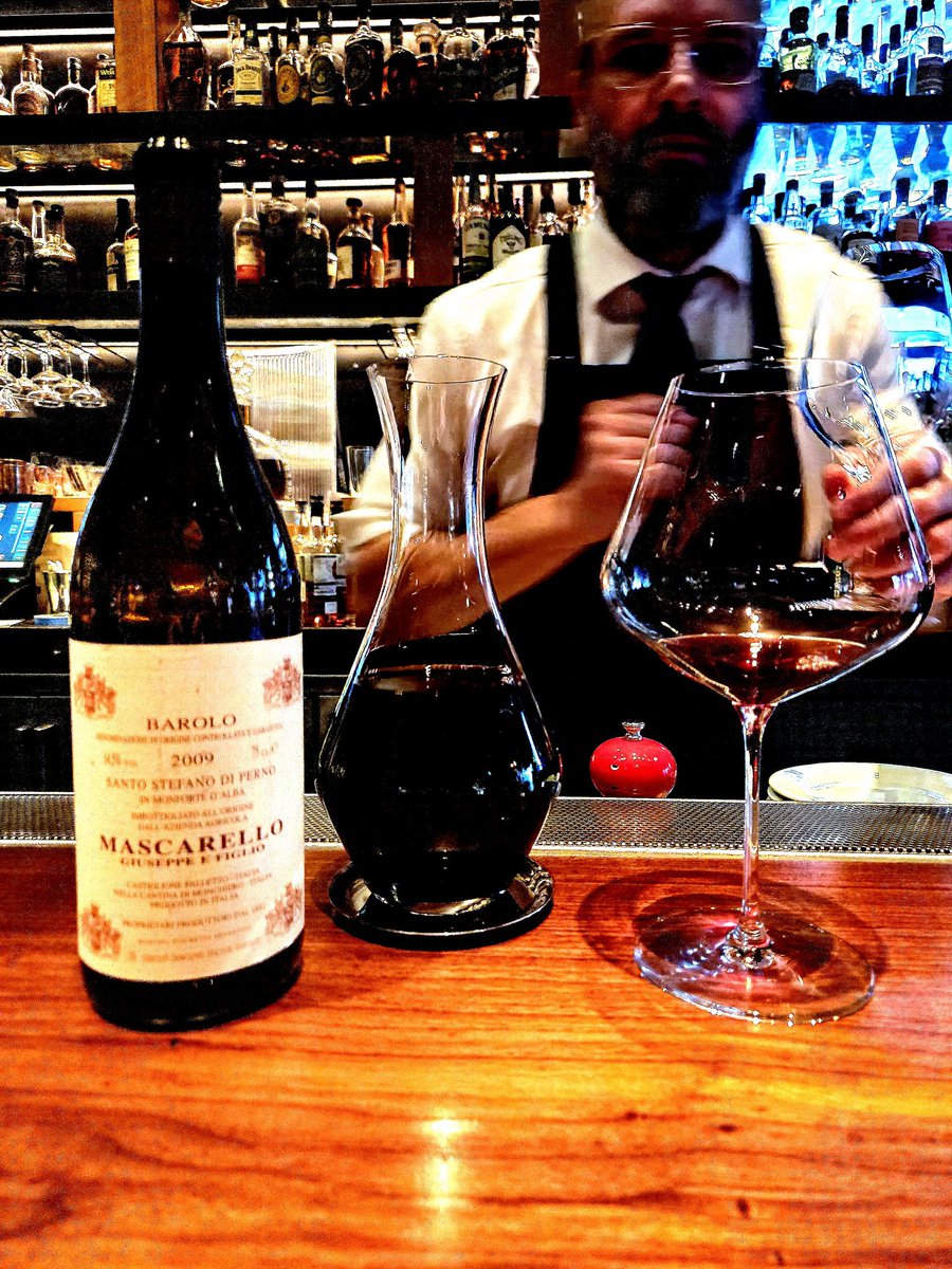 Sybarite tweet media