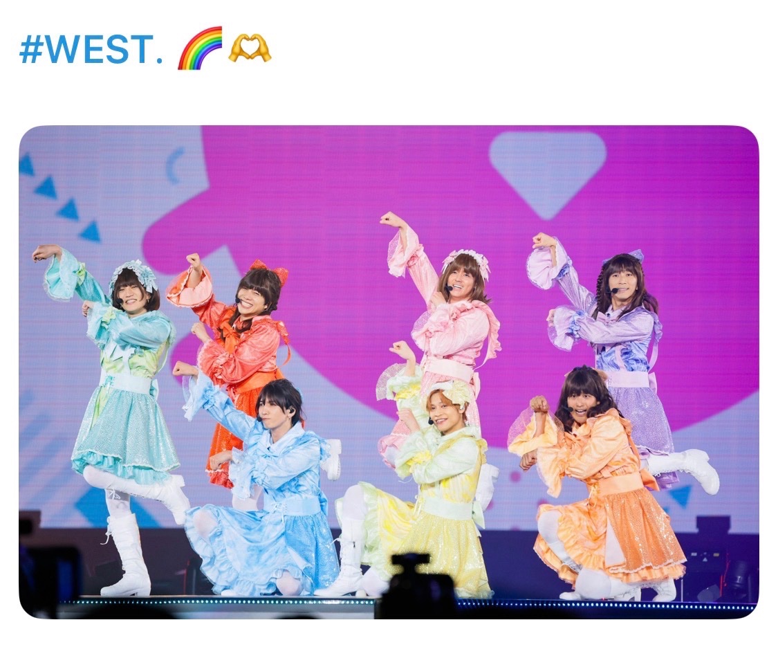 bozu_108's tweet photo. 最強の7人組は選手権

最優秀賞

WEST.です🌈🙏🏻 https://t.co/VnQDahqn6c