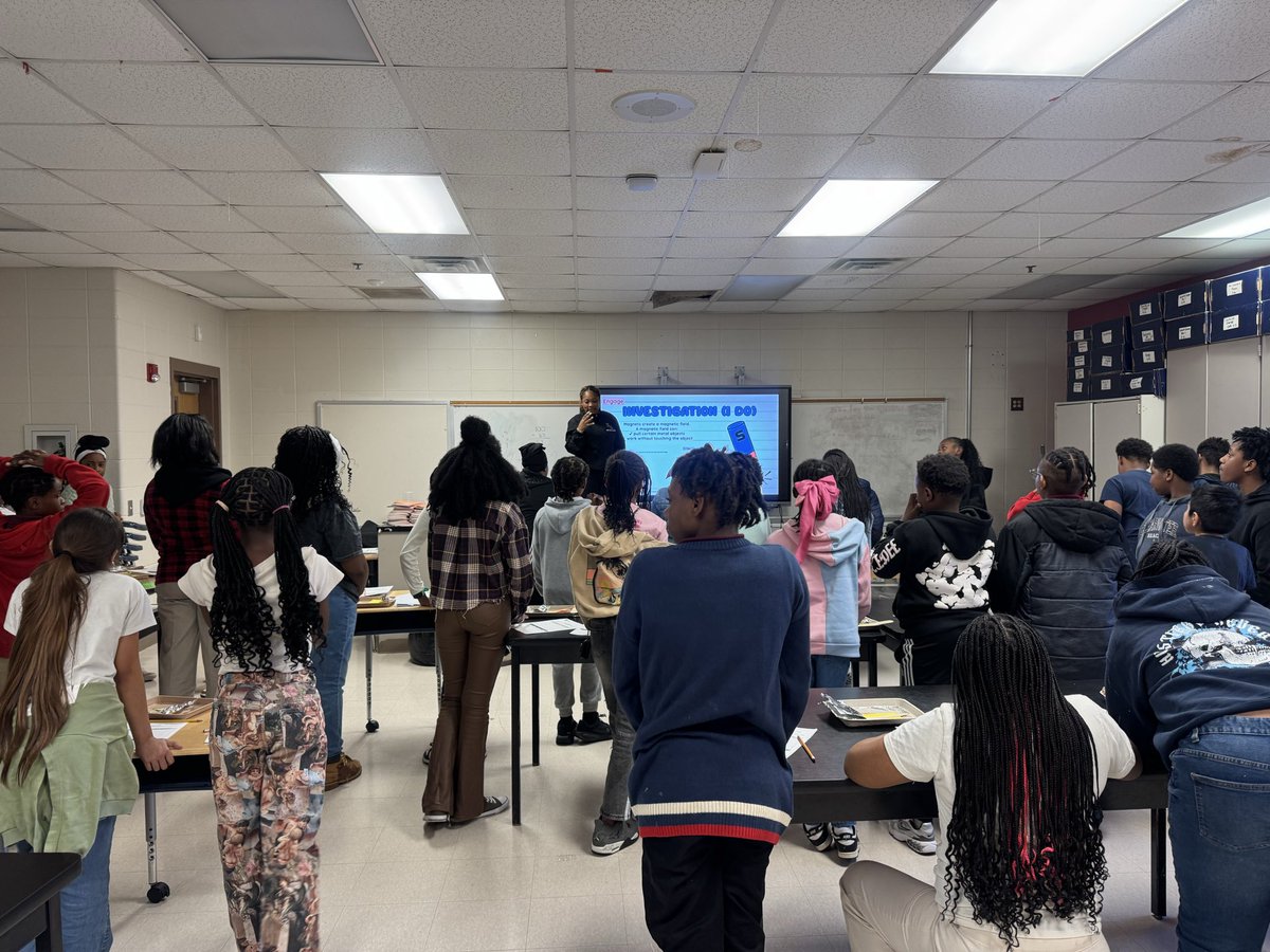 Ms. Bervine ✨ tweet media