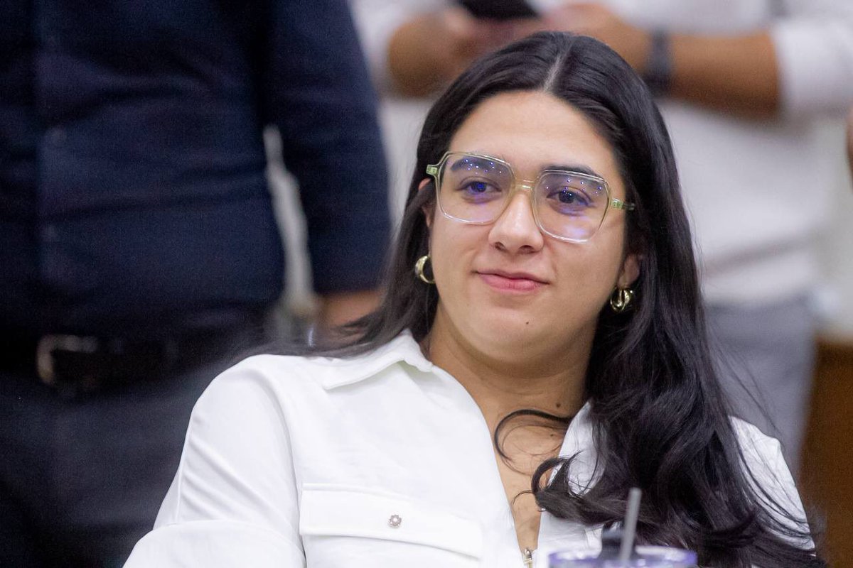 Seguimos trabajando desde el Congreso. El compromiso legislativo sigue. 👩🏻‍💻