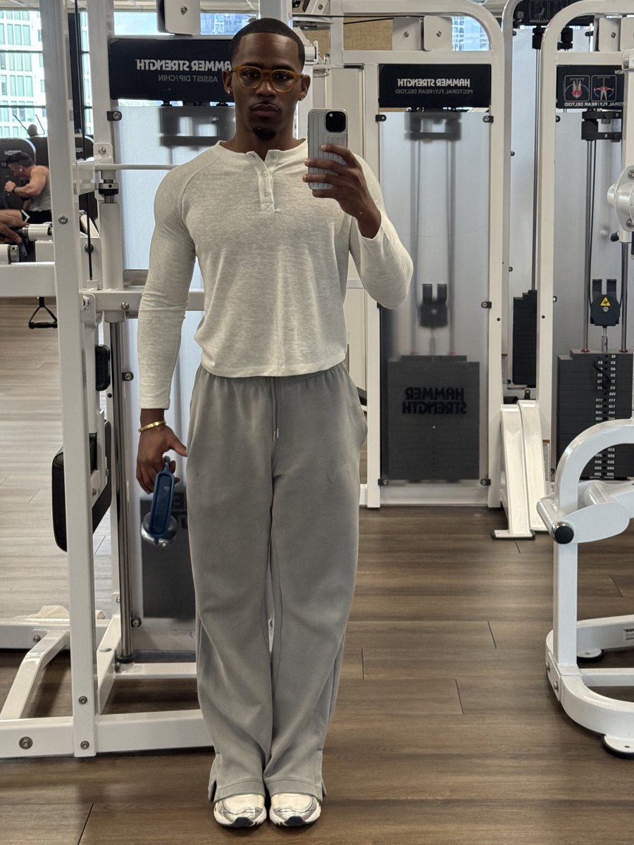 Anquantic(An-Quan-Teek) tweet media