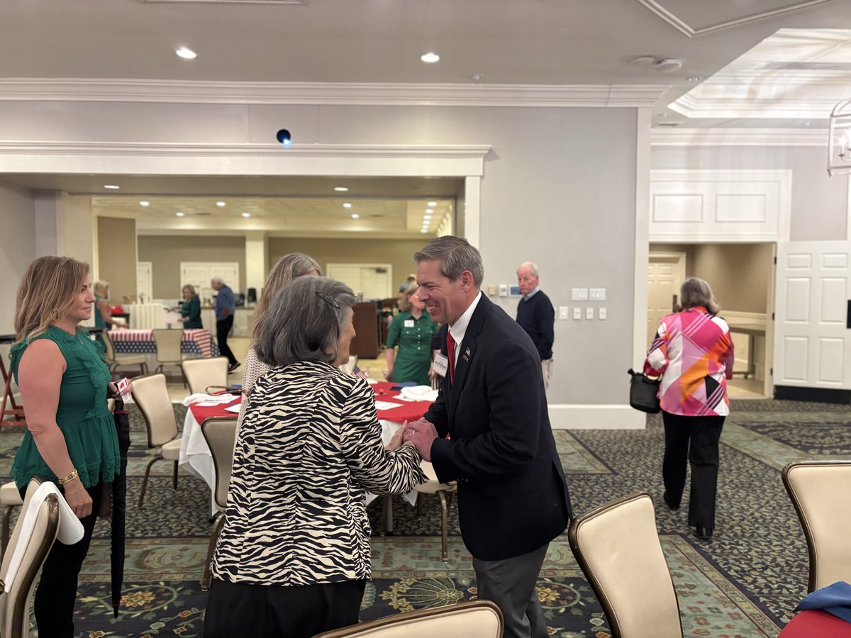 Brian Montgomery tweet media