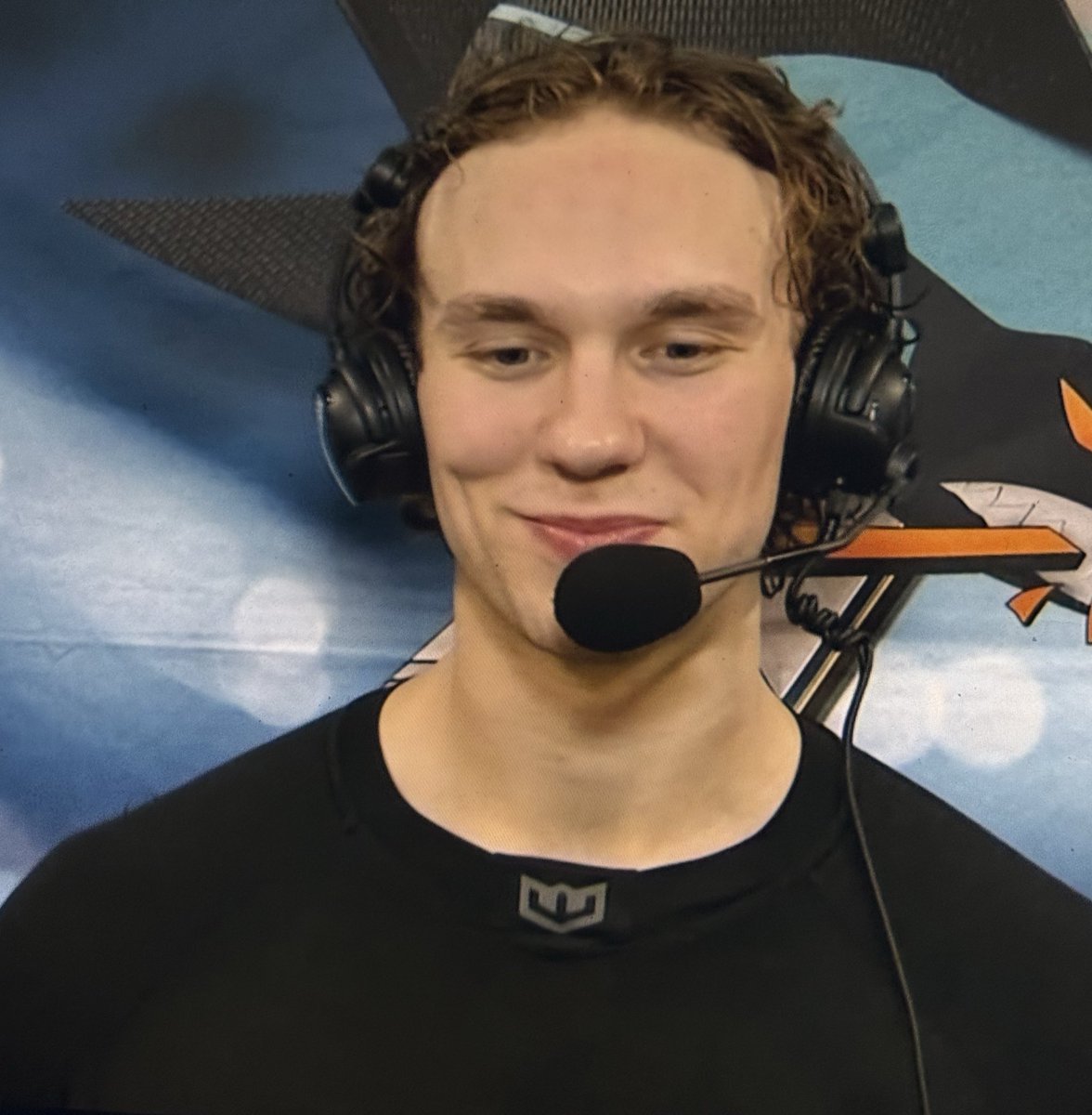 joscelynven's tweet image. Girl who is going to be okay (ended a 19 game goal drought)