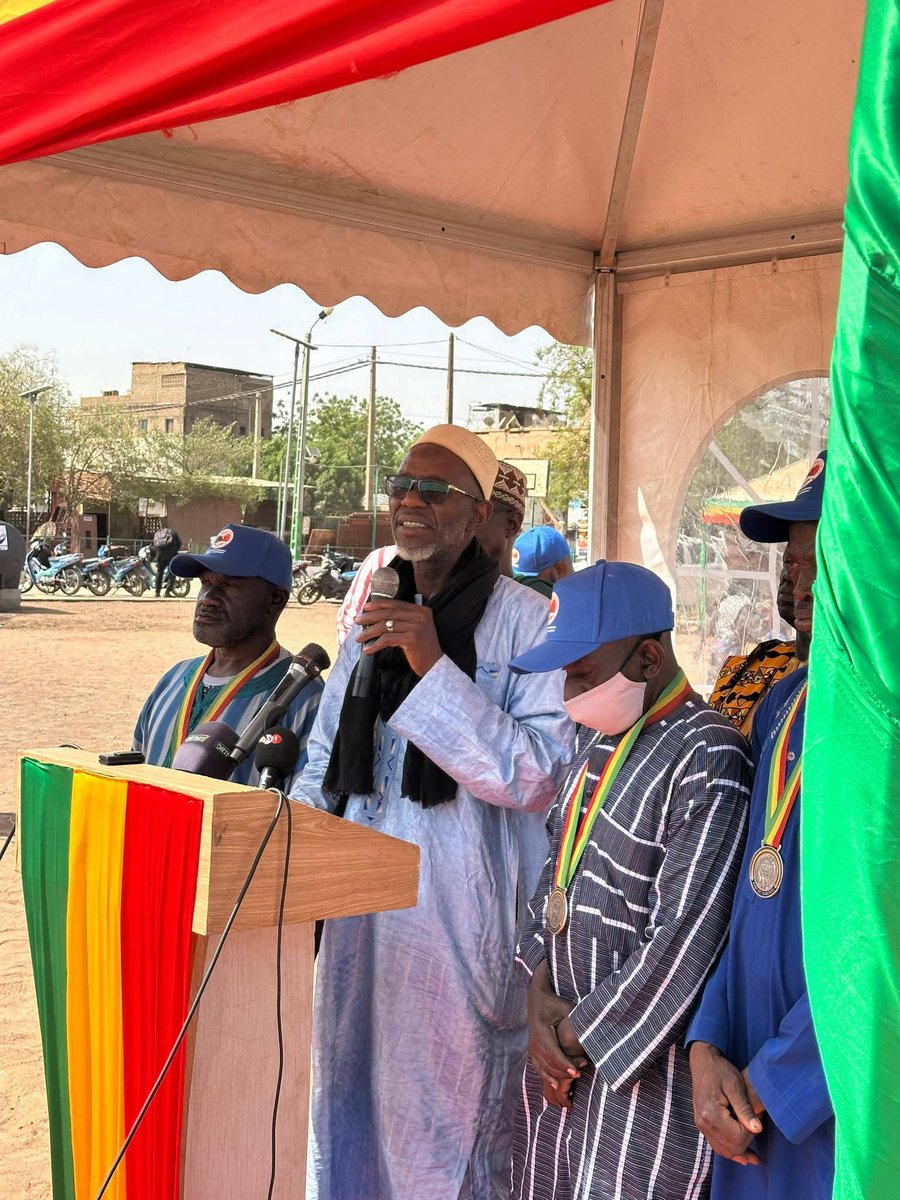 Ministère de la Santé et du Développement Social tweet media