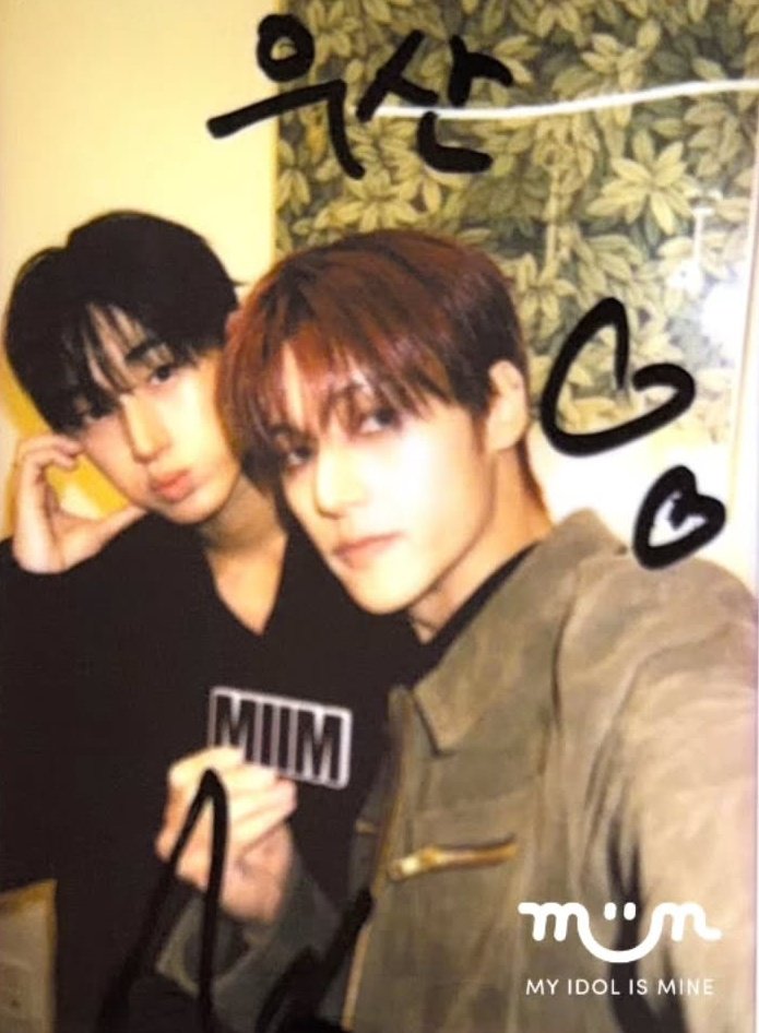 Woosan Polaroid picture 😭😭😭😭😭😭