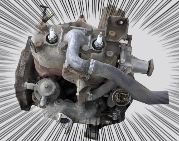 (燃費) EJ20(1994cc-308ps):7.8～8.8 ZM(356cc-23ps):8.5～9.5 謎の空冷エンジン(305cc-13ps):13～15.5 ZMが悪すぎる…