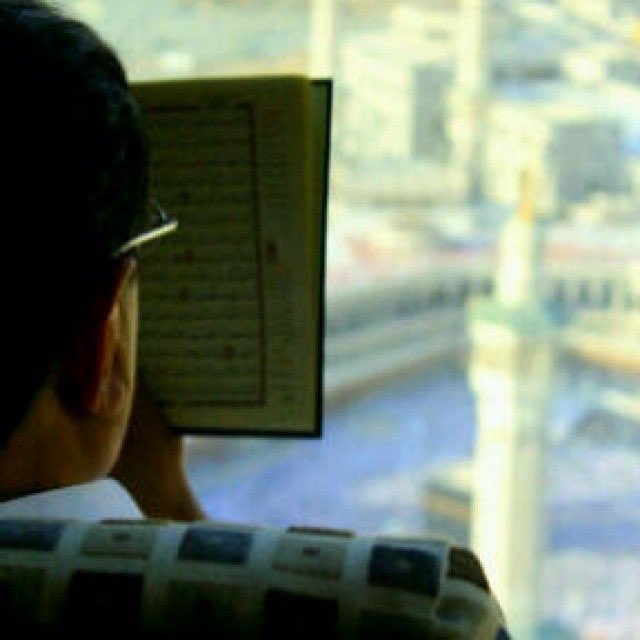 اللهم ارحم من صاموا وصلوا وقاموا ودعوا معنا رمضان سنين مضت وهم الآن في قبورهم يرجون رحمتك اللهم اغفر لهم وعافهم واعفوا عنهم واكرم نزلهم ووسع مدخله ونقهم من الذنوب والخطايا كما ينقى الثوب اﻻبيض من الدنس وادخلهم الجنة واعذهم من عذاب القبر ومن عذاب النار
#ناصر_المقيرن