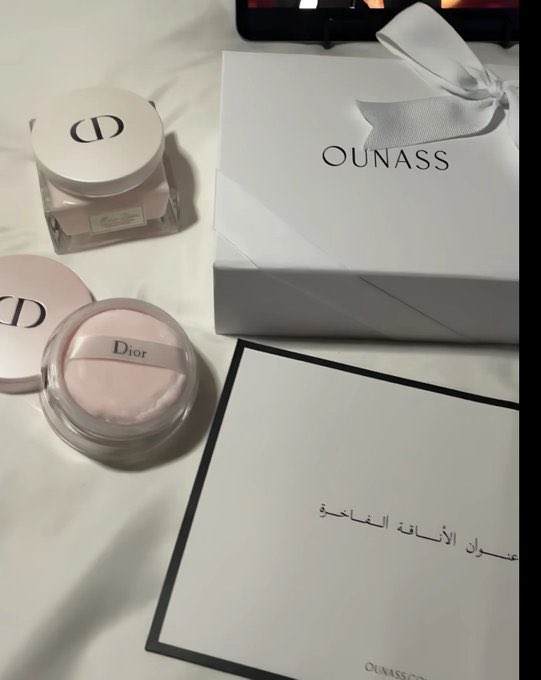 الي تبي هدايا فخمة لاتتعدى أناس حتى تغليفهم خياااالي..🤍🤍🤍

كوـد خصــمّ أناس | AC460