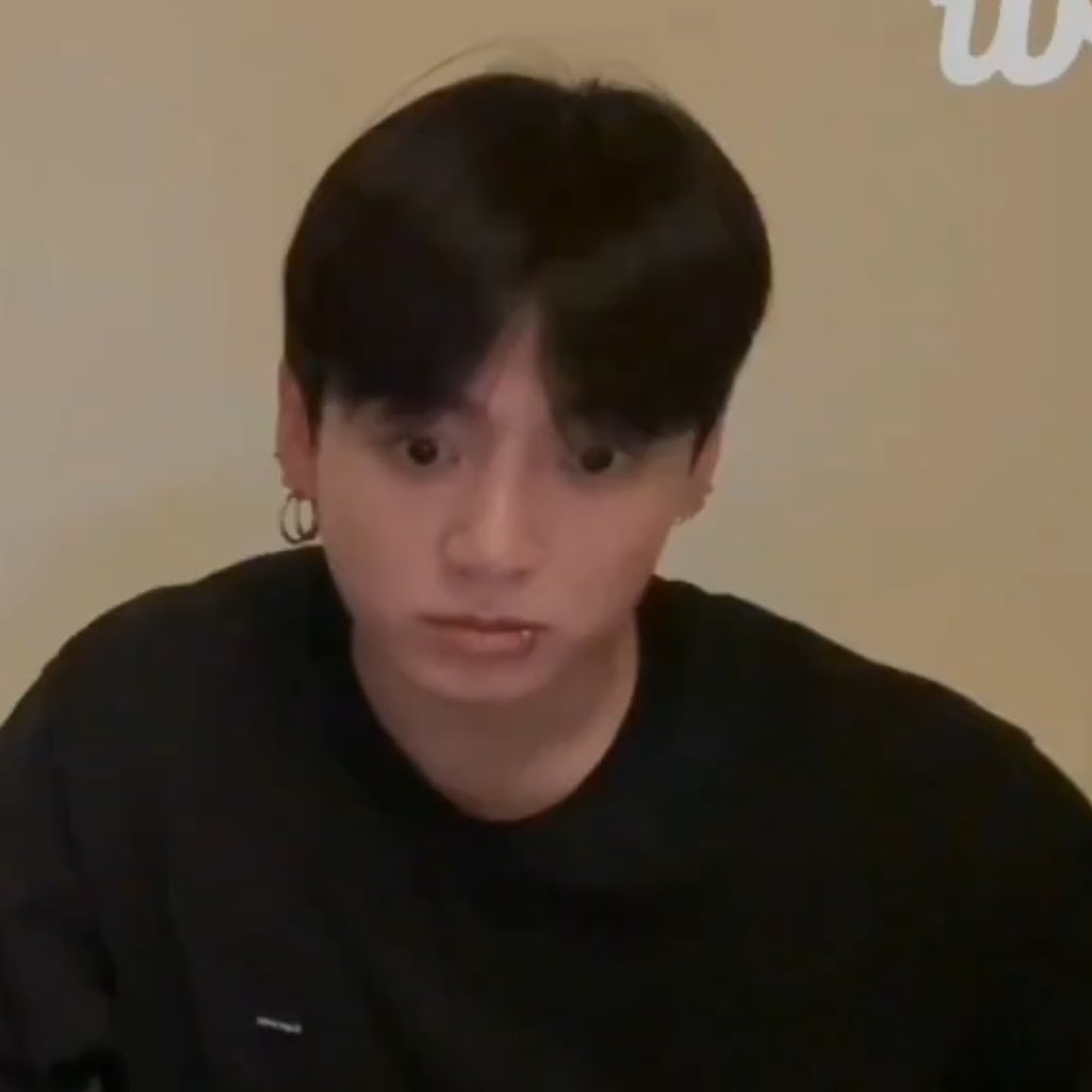 jungkook being round in every universe 😭