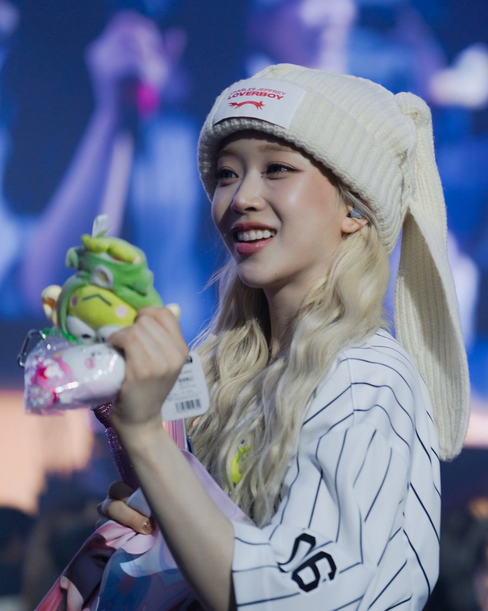 Totally Not Roger tweet media