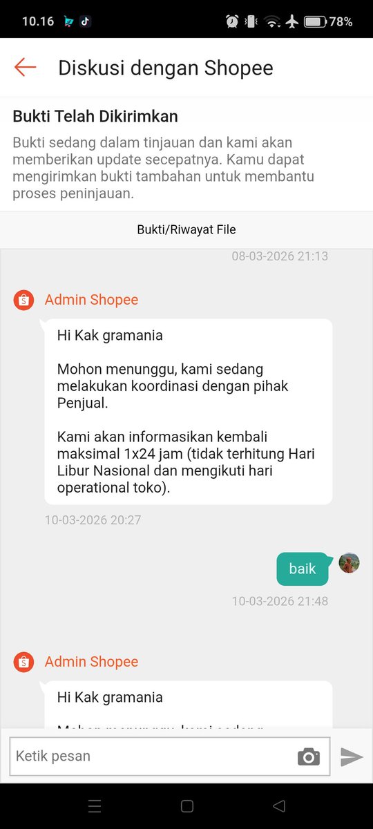 lanakelana69's tweet photo. padahal semua barang sudah dikembalikan, segala kertas kertas manual book dan lainnya, HERAN juga kenapa tu seller malah mengajukan banding anjirr, PIHAK SHOPEE nih juga apa gabisa liat bukti bukti yg ada, barang yg diterima oleh seller juga lengkap anjir lah @ShopeeID https://t.co/auZST3gj2o