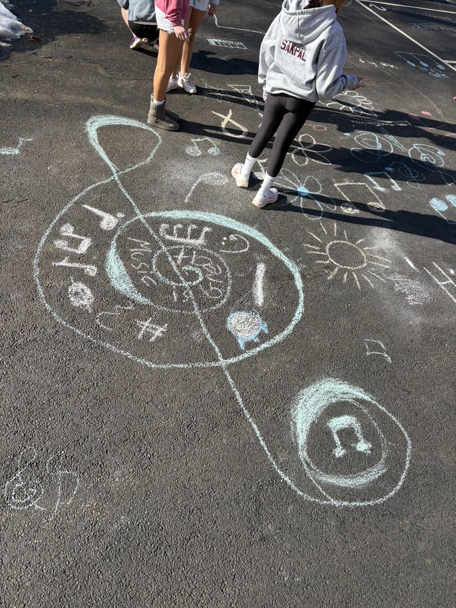 Ms. Quinn tweet media