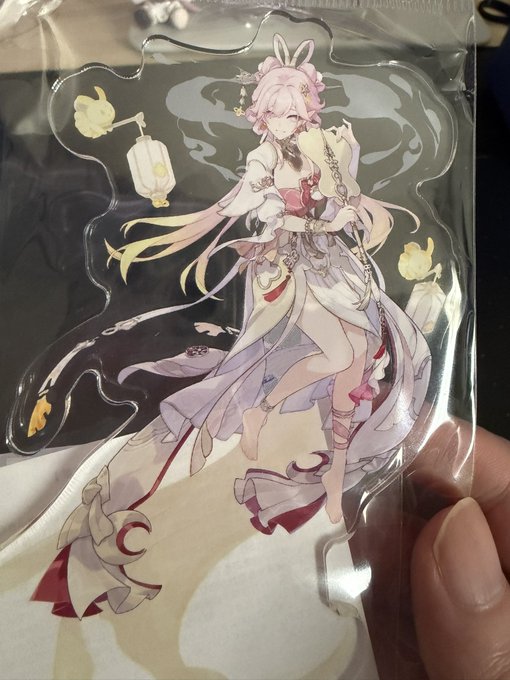 美しいねエリ…
あとグラスも買えた!! 