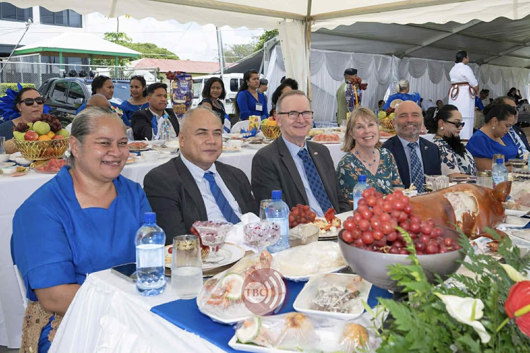 UK in Tonga tweet media