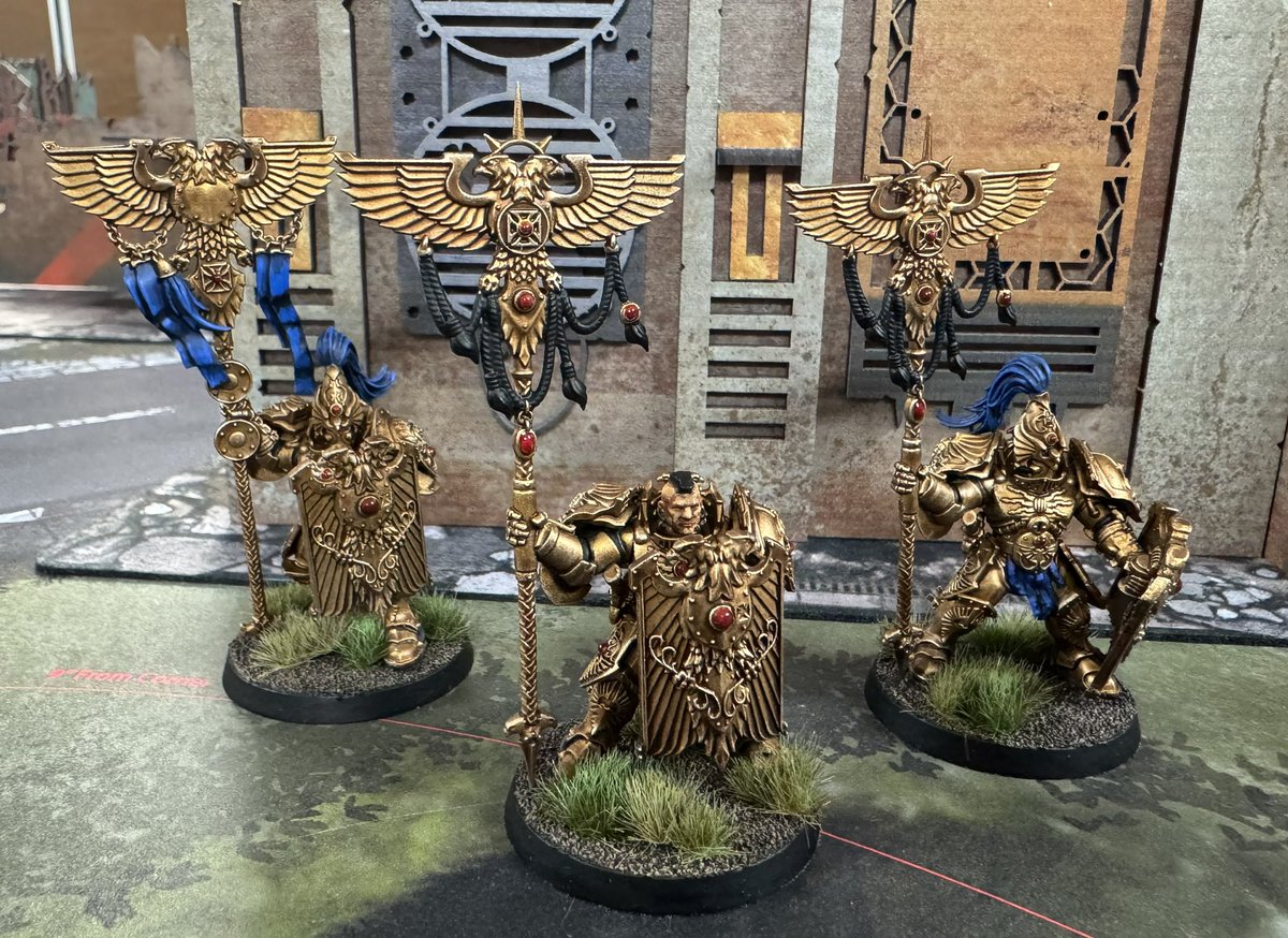 Chris Hanes tweet media